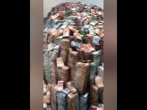 обыск у арашукова. арашуков обыск. сожгли деньги арашуковых. арашуковы сжигают деньги. изъятие денег.